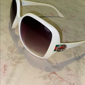 Gucci Women sunglasses